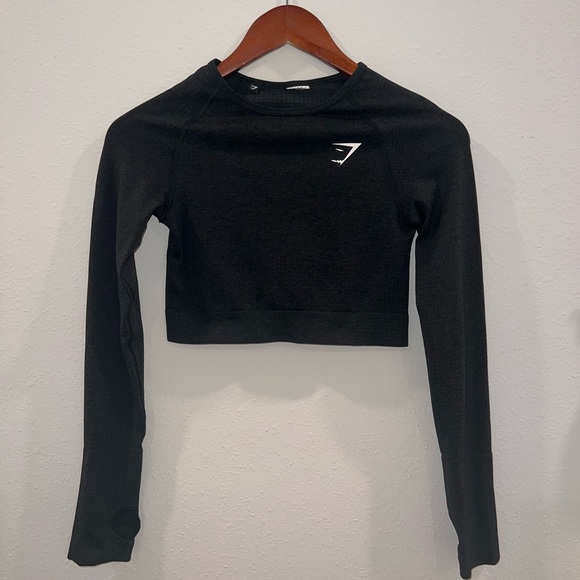 Gymshark women’s long sleeve crop top - Picture 2 of 3